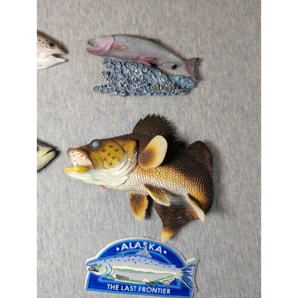 Lot Of 7 Fishing Magnets Bottle Opener Resin Cabin Outdoors Unique Gift - Picture 6 of 13